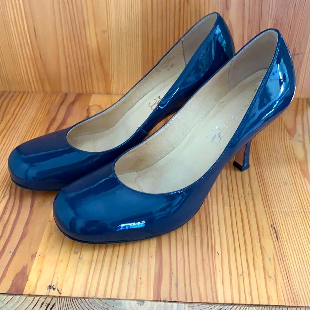 Patent high heels - Picture 2 of 4